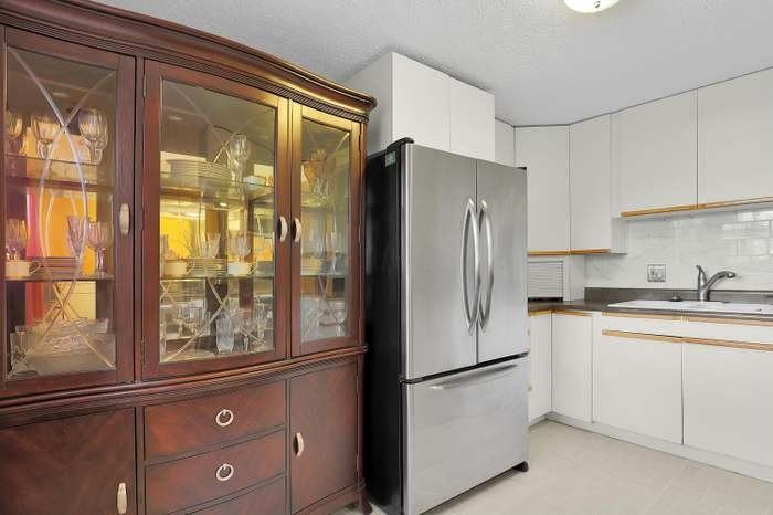 2842 Kingsrowe Ct #2842 - Photo 6 of 20