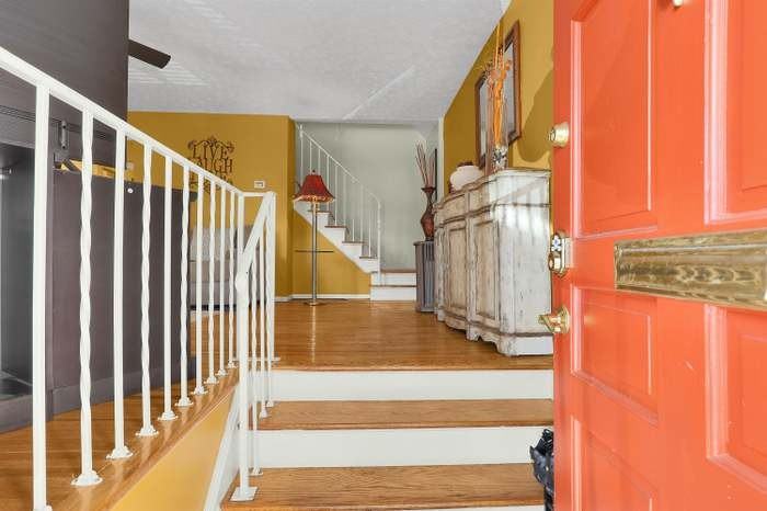 2842 Kingsrowe Ct #2842 - Photo 3 of 20