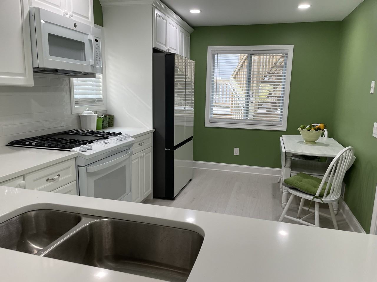 2 Mansfield Grove Rd #164 - Photo 3 of 19