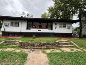 621 Leverett - Photo 1 of 1