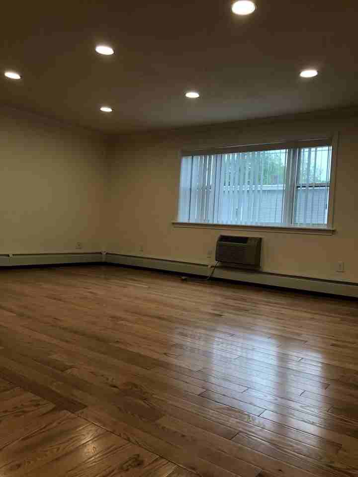 22 Westford Street - Photo 5 of 9