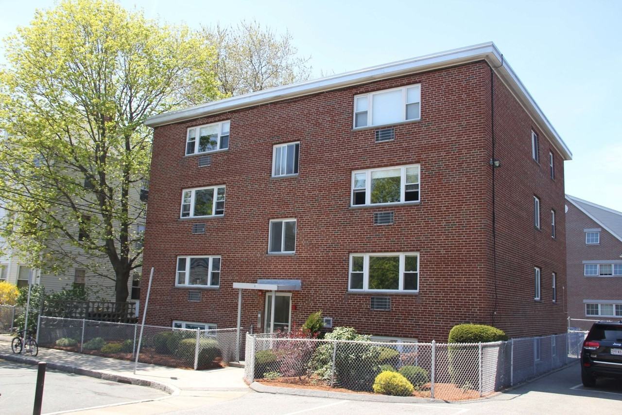 22 Westford Street - Photo 7 of 9