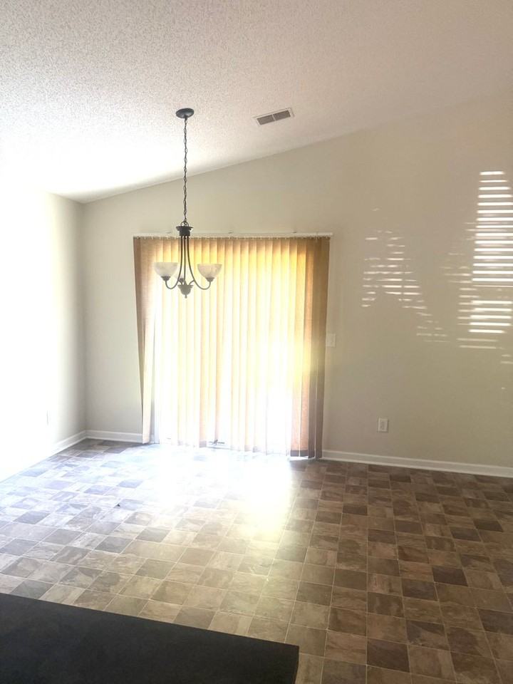 229 Star Hill Ln - Photo 5 of 15