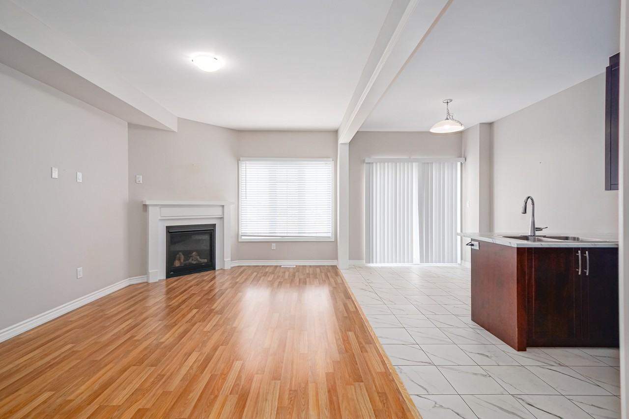 209 Breton Street - Photo 3 of 10