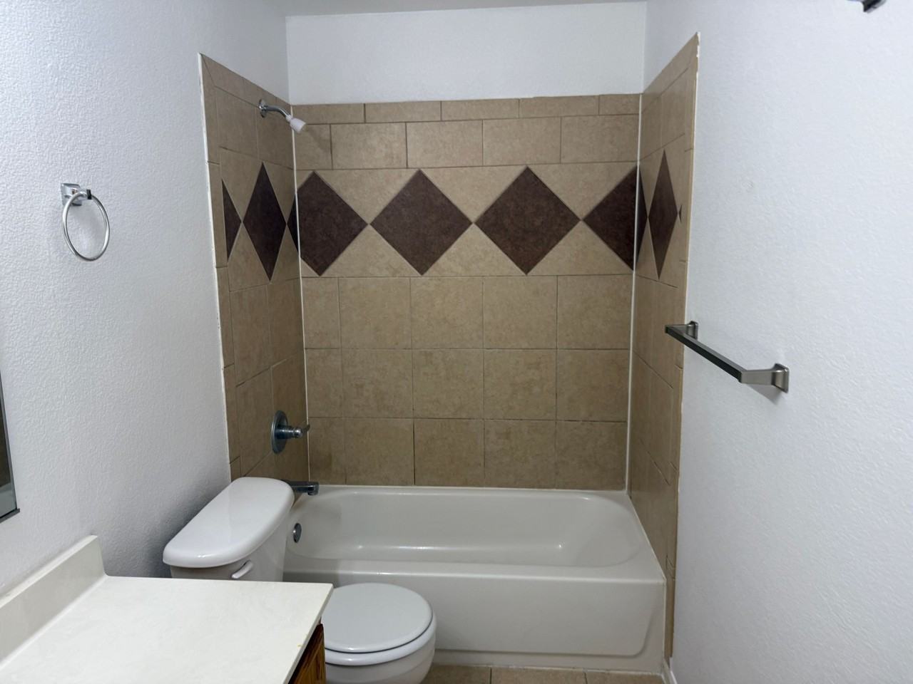 4100 Elms Run Cir #A - Photo 4 of 21