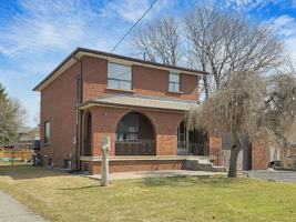 featured image of Dufferin St & Centre St