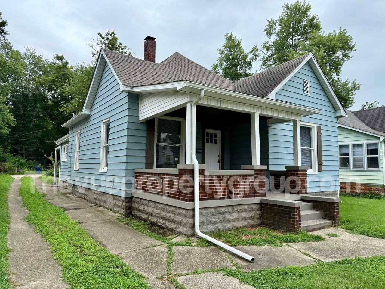 1512 S 11th St - Photo 2 of 22