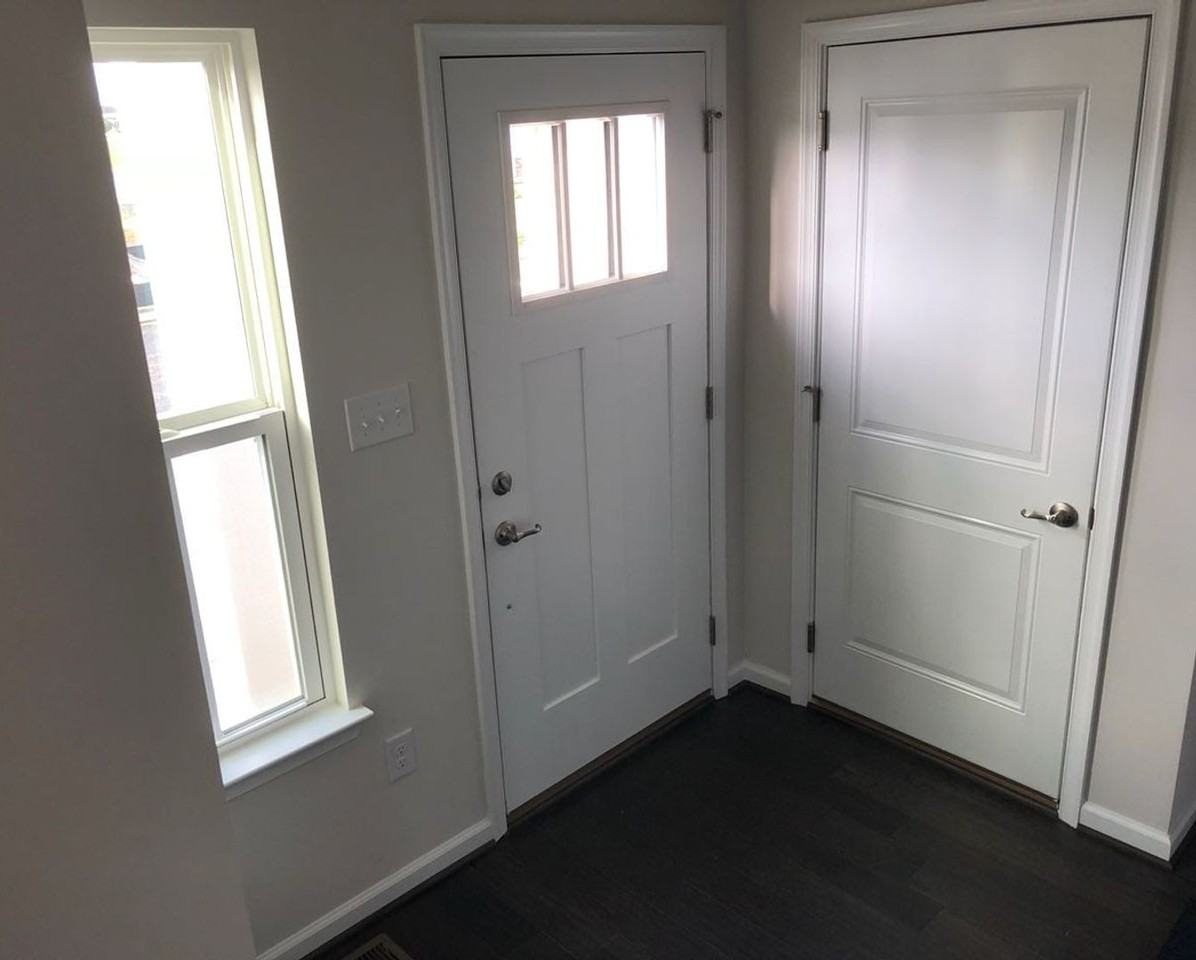 439 Goodwick Dr - Photo 2 of 35