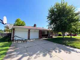 featured image of 1404 W 24th Ave