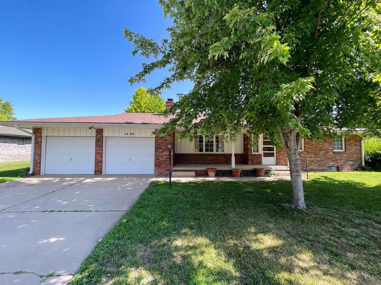 1404 W 24th Ave - Photo 2 of 32