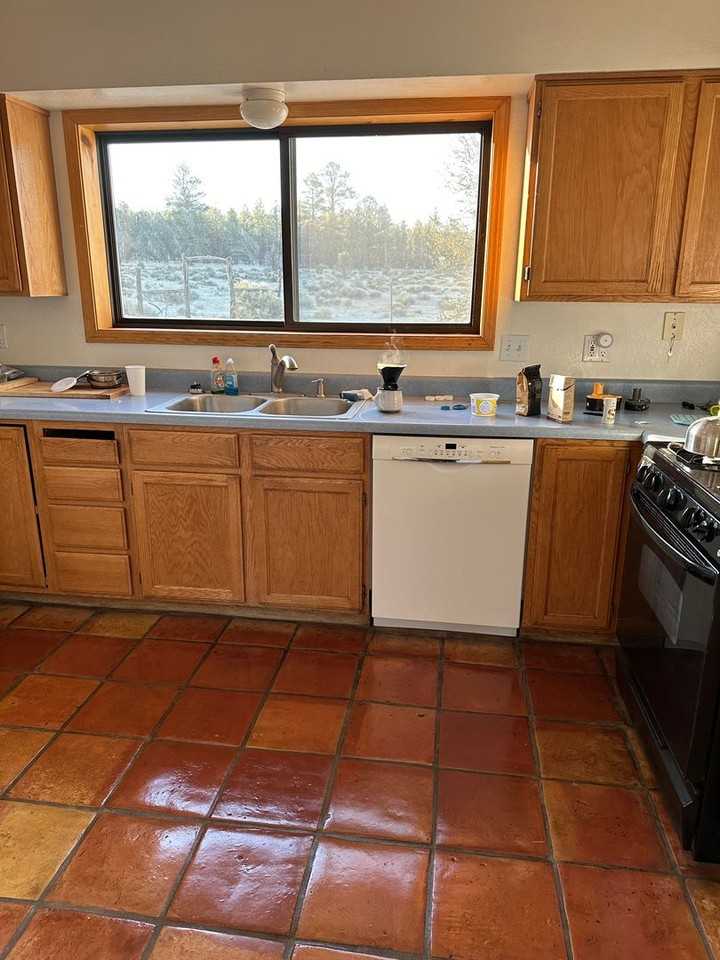 9210 Starfield Rd - Photo 4 of 12