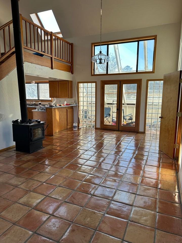 9210 Starfield Rd - Photo 6 of 12