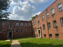 featured image of 319 Anacostia Rd Se