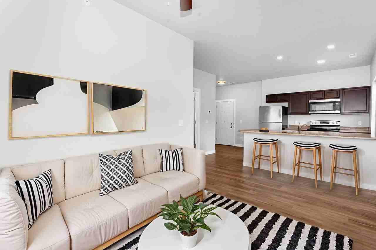 The Groves on Devils Glen - Photo 4 of 24