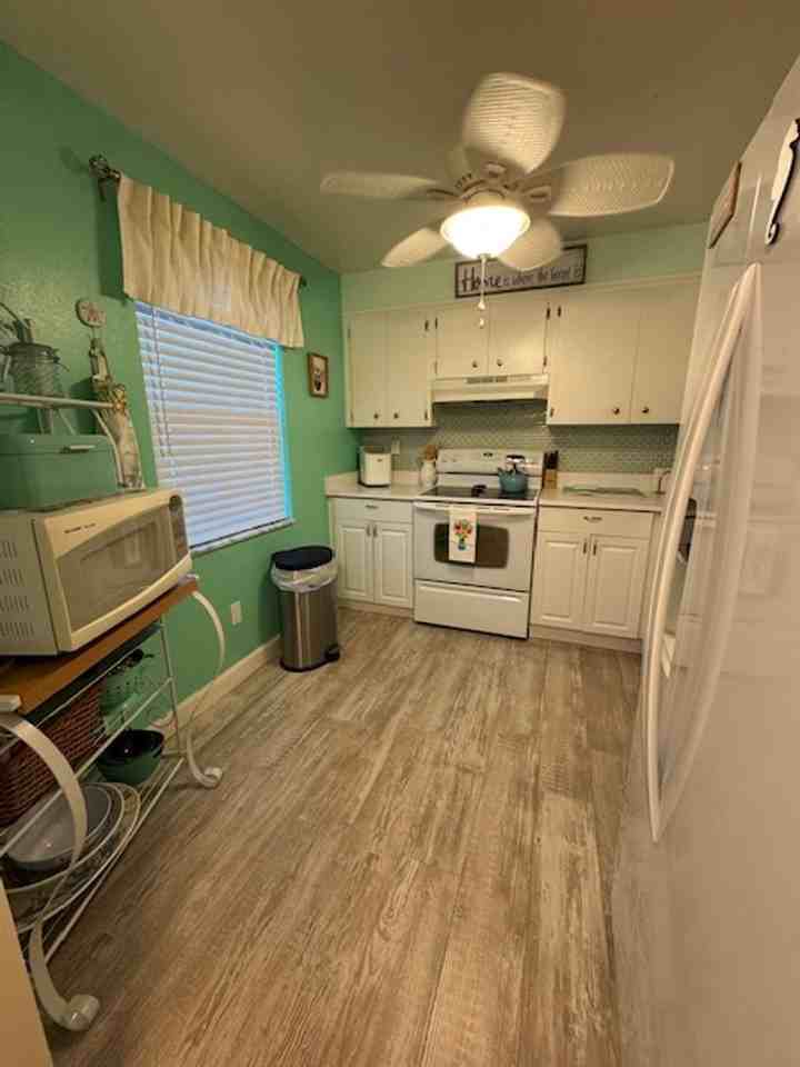 1828 Pine Valley Dr - Photo 7 of 18