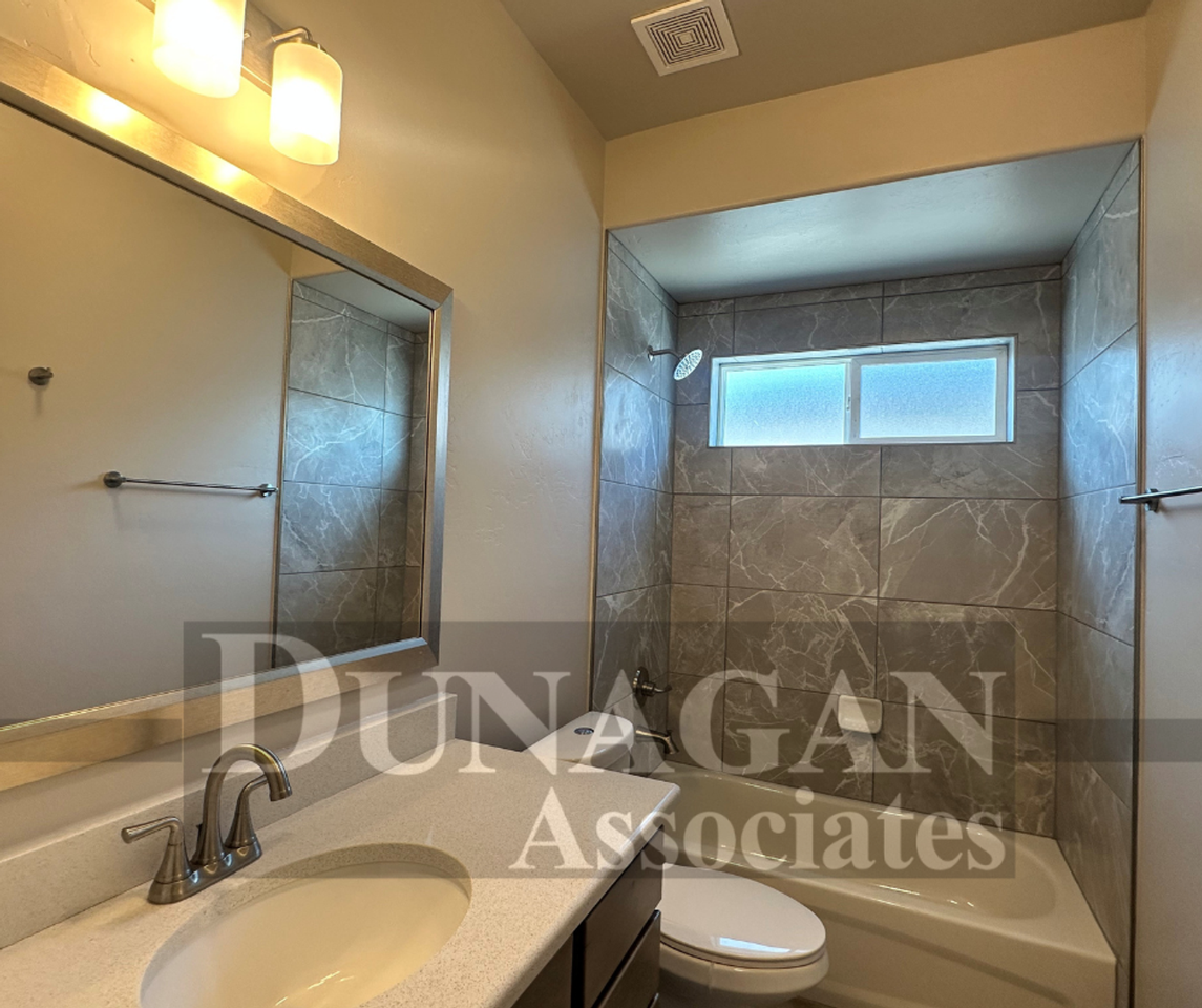 3816 Honeysuckle Dr - Photo 7 of 13