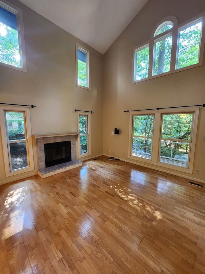 115 Creekview Cir - Photo 5 of 21