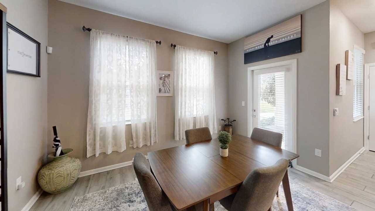 8511 Golf Way - Photo 5 of 19