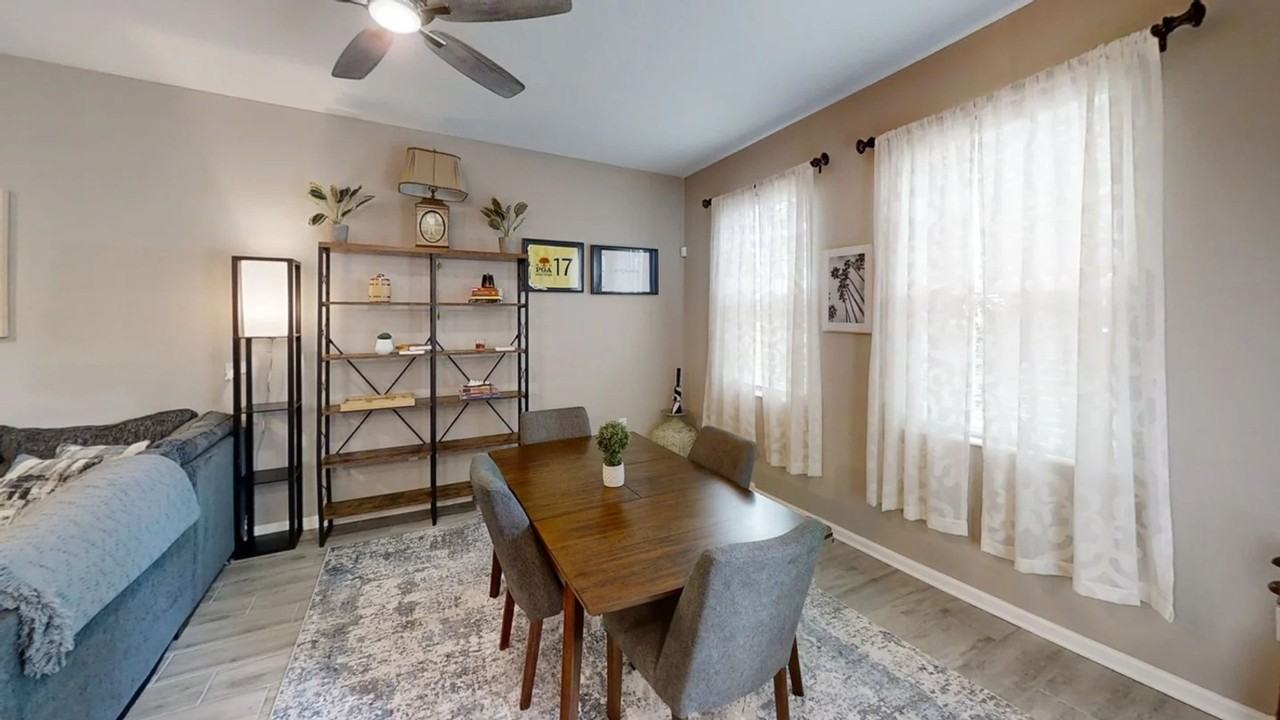 8511 Golf Way - Photo 4 of 19