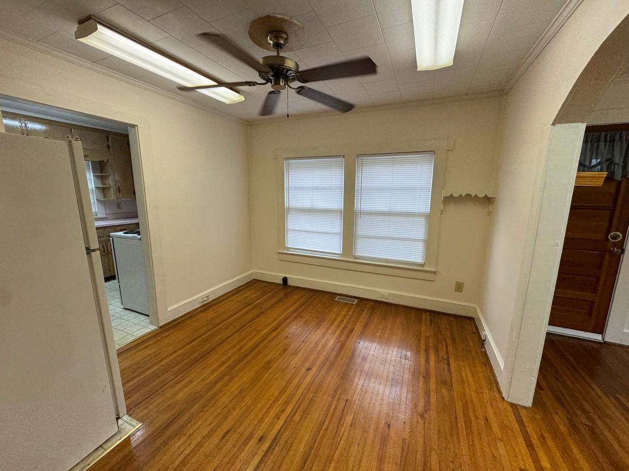 112 Kale St - Photo 6 of 22