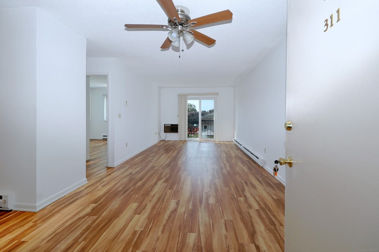 155 Short Beach Rd #311 - Photo 4 of 13