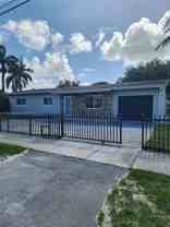 771 Nw 15th St - Photo 1 of 1