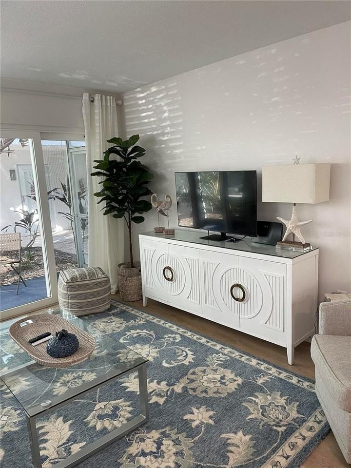 333 The Esplanade N #108 - Photo 7 of 48