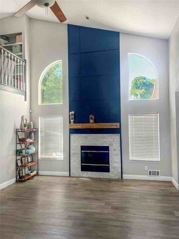 4048 Mallard Point Ct - Photo 3 of 21