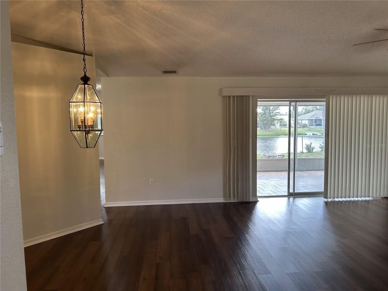 2877 56th Avenue Cir E - Photo 6 of 24