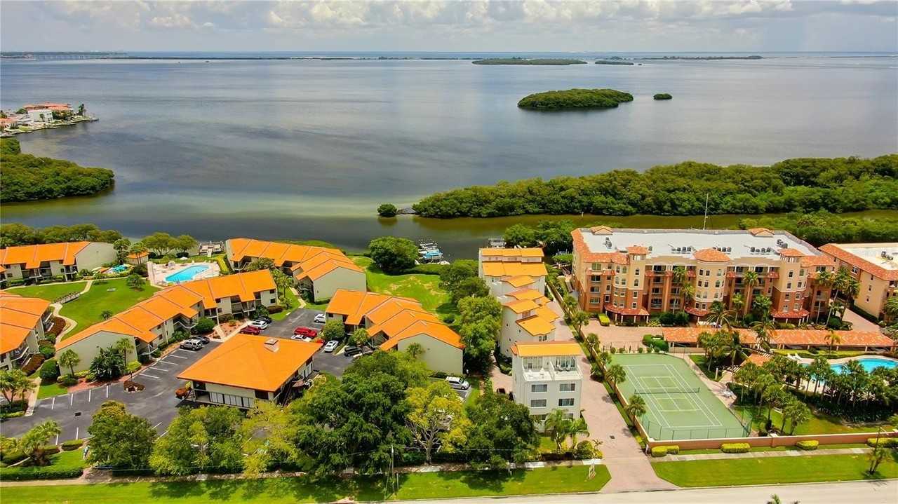 1575 Pinellas Bayway S #1575 - Photo 5 of 50