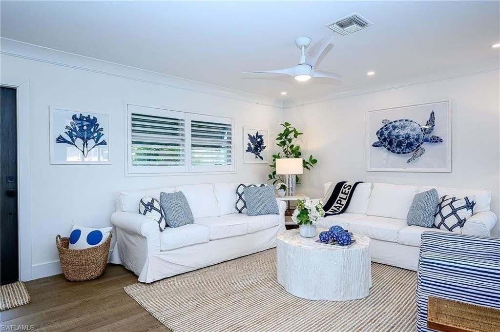 343 Conners Ave - Photo 4 of 34