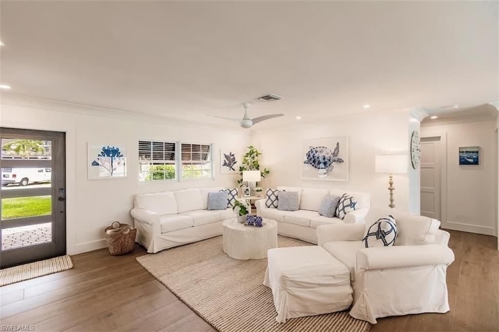 343 Conners Ave - Photo 5 of 34