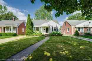 3015 N Wilson Ave - Photo 1 of 1