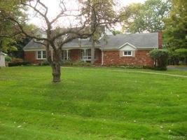 featured image of 5659 Kingsmill Dr