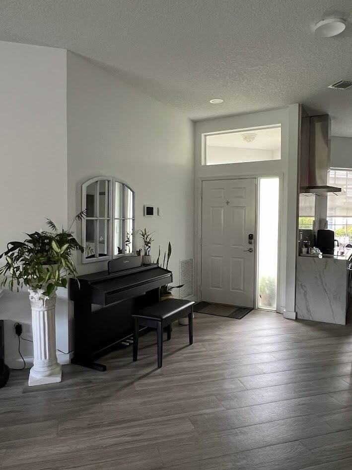 2591 Country Golf Dr - Photo 3 of 20