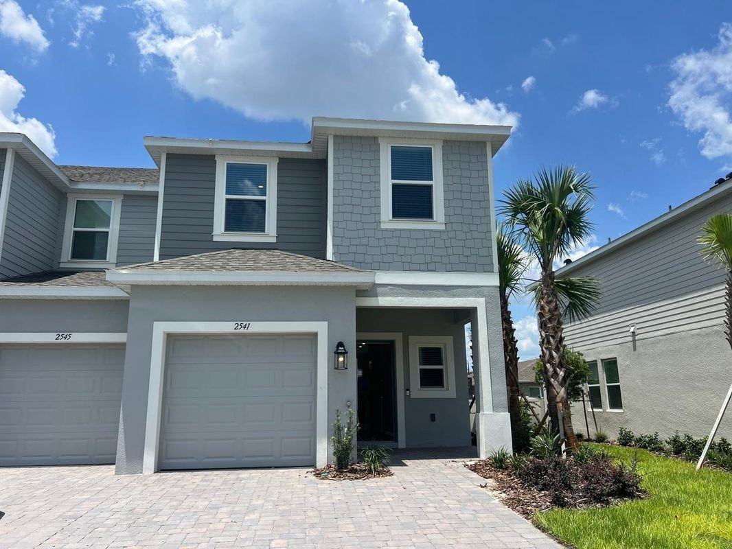 2541 Penguin Blvd - Photo 2 of 39