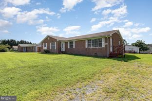 1824 Meadow Dr - Photo 1 of 1