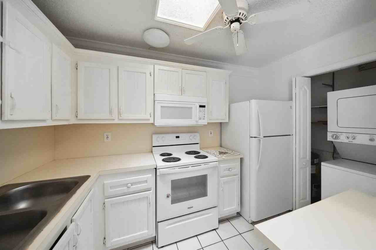 3703 Waterview Cir - Photo 5 of 16