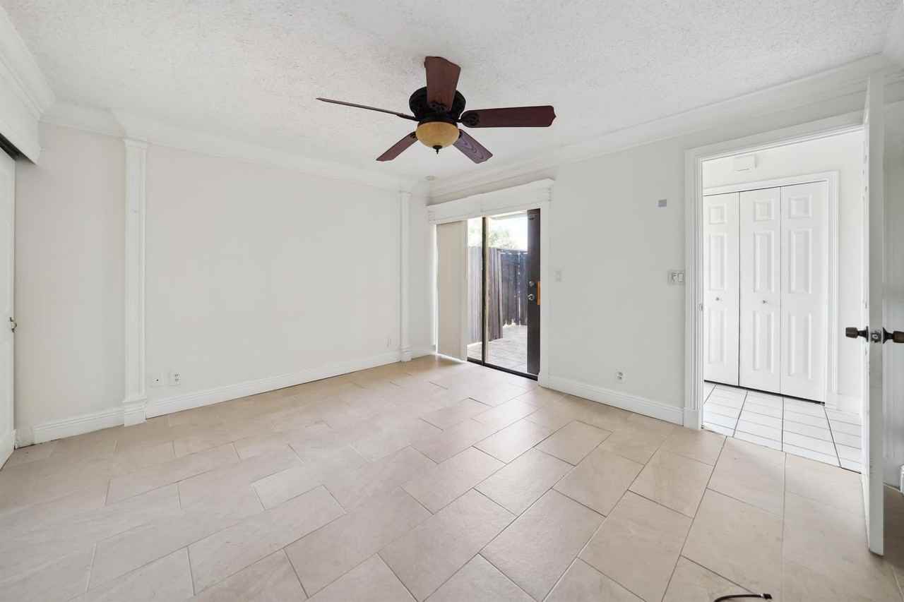 3703 Waterview Cir - Photo 6 of 16