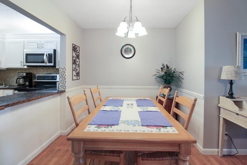 407 Pine Glen Ln - Photo 6 of 28