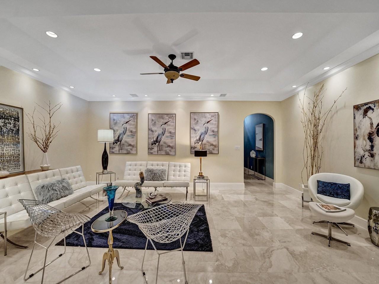 368 Ne 7th Ave - Photo 7 of 31