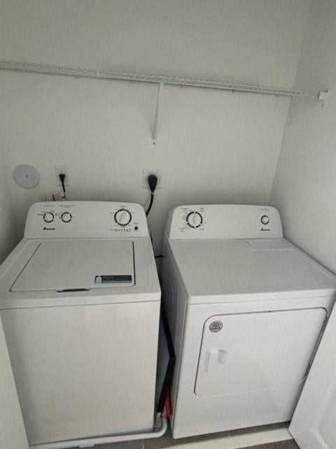 5633 Cerva Ln - Photo 7 of 11