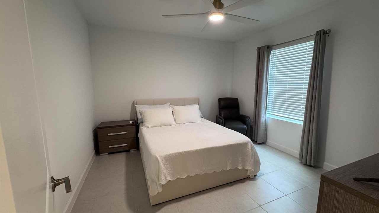 6371 Nw Windwood Way - Photo 3 of 18