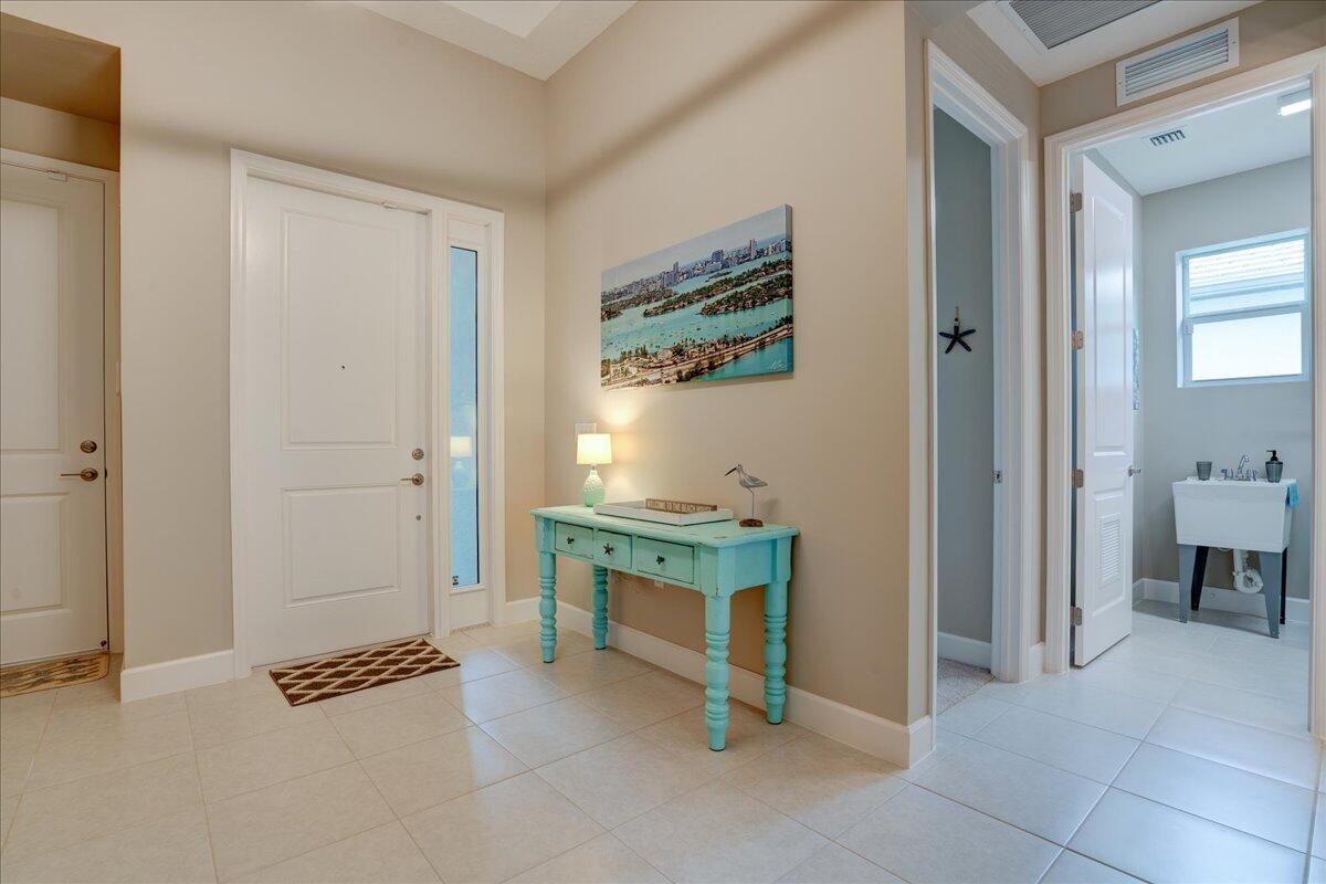 13348 Southwest River Rock Road - Photo 7 of 50