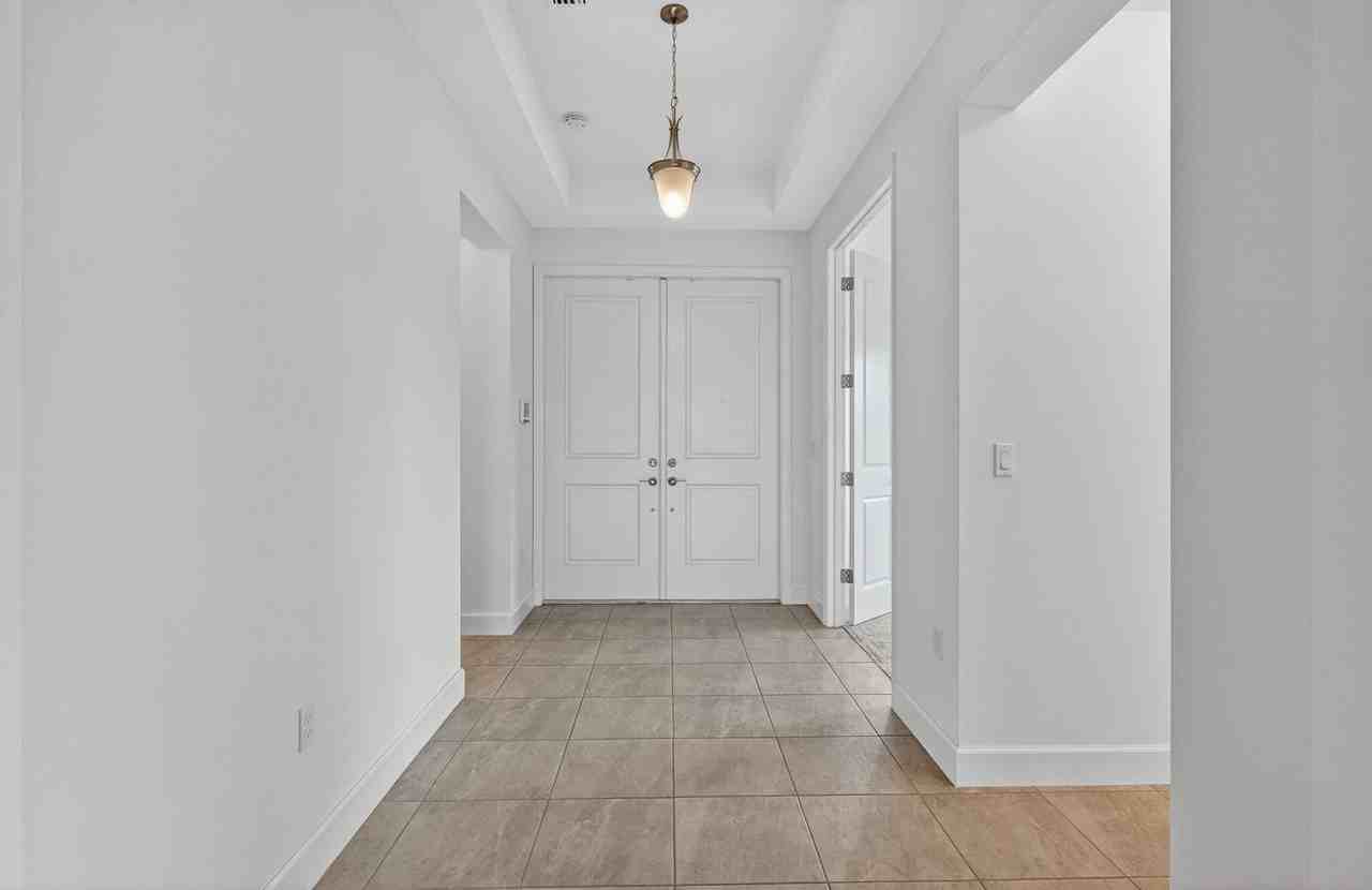 11766 Southwest Poseidon Way - Photo 4 of 50