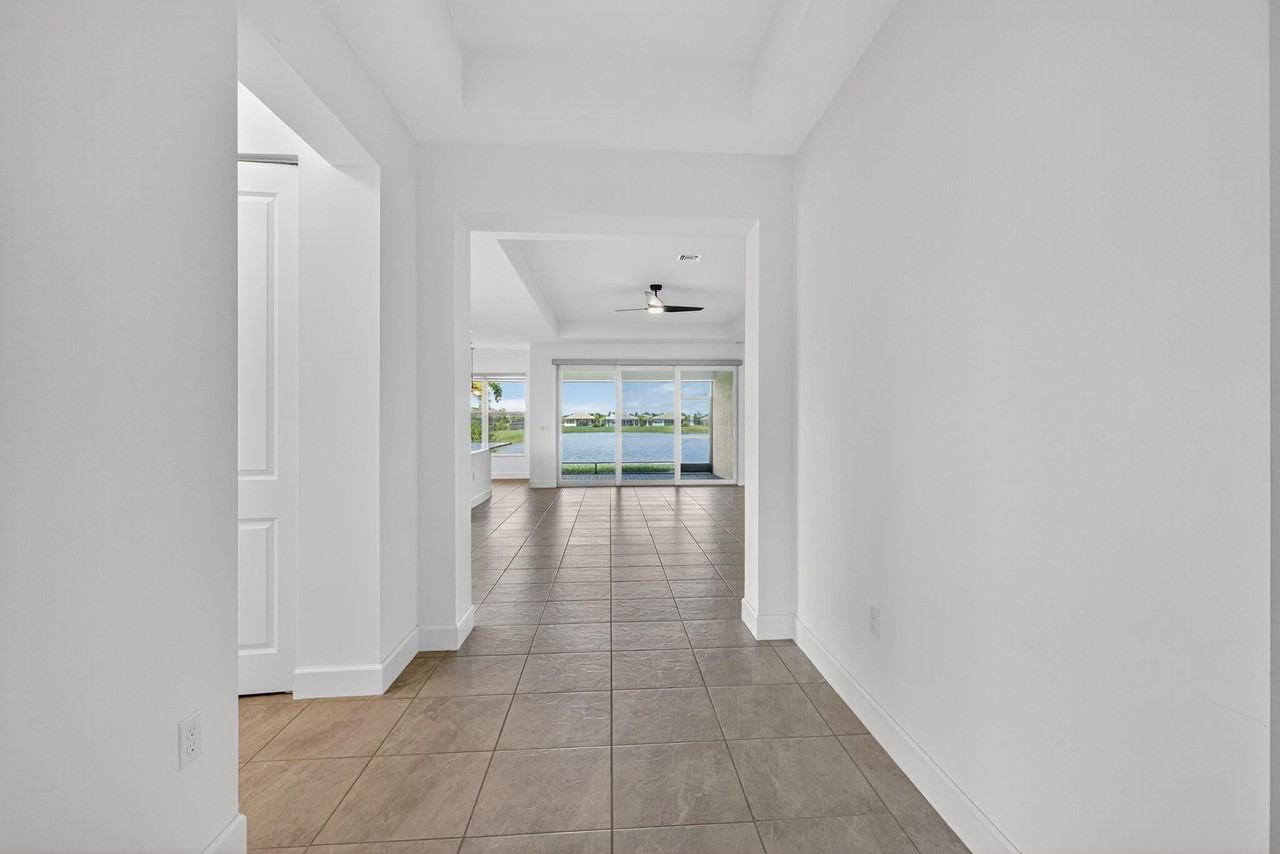 11766 Southwest Poseidon Way - Photo 5 of 50