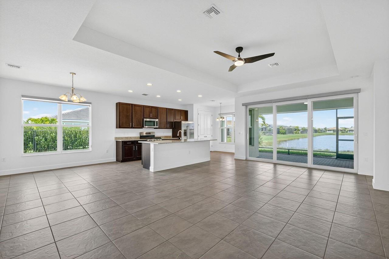 11766 Southwest Poseidon Way - Photo 7 of 50