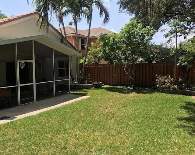 10332 Brookville Ln - Photo 5 of 28