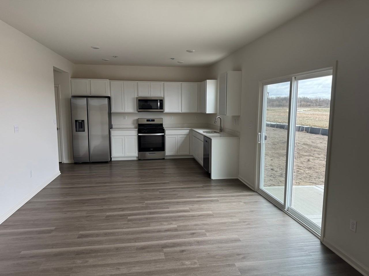 1469 Grand Tetons Dr - Photo 4 of 19