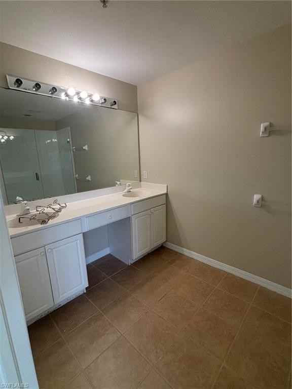 1004 Hampton Cir - Photo 7 of 14